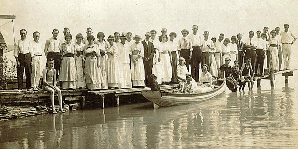 Meldrum's in Anchorville MI in 1910