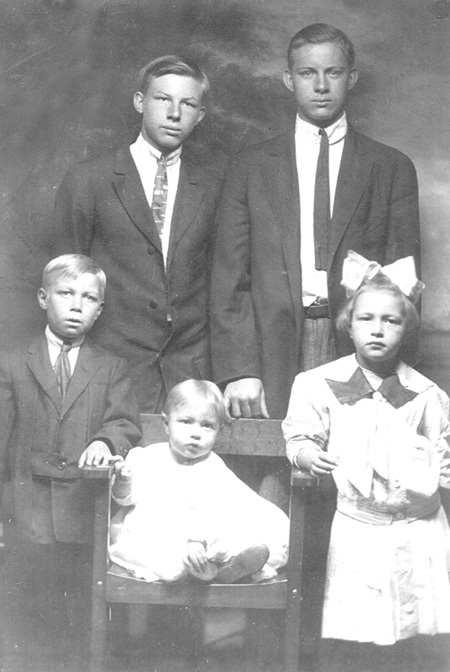 Francis Lewis, Art Lewis, Harold Lewis, Helen Lewis in Kalamazoo