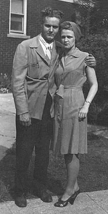 Wally Jeske and Rosie Schulte in June 1947
