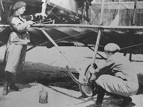 Women repairing airplane